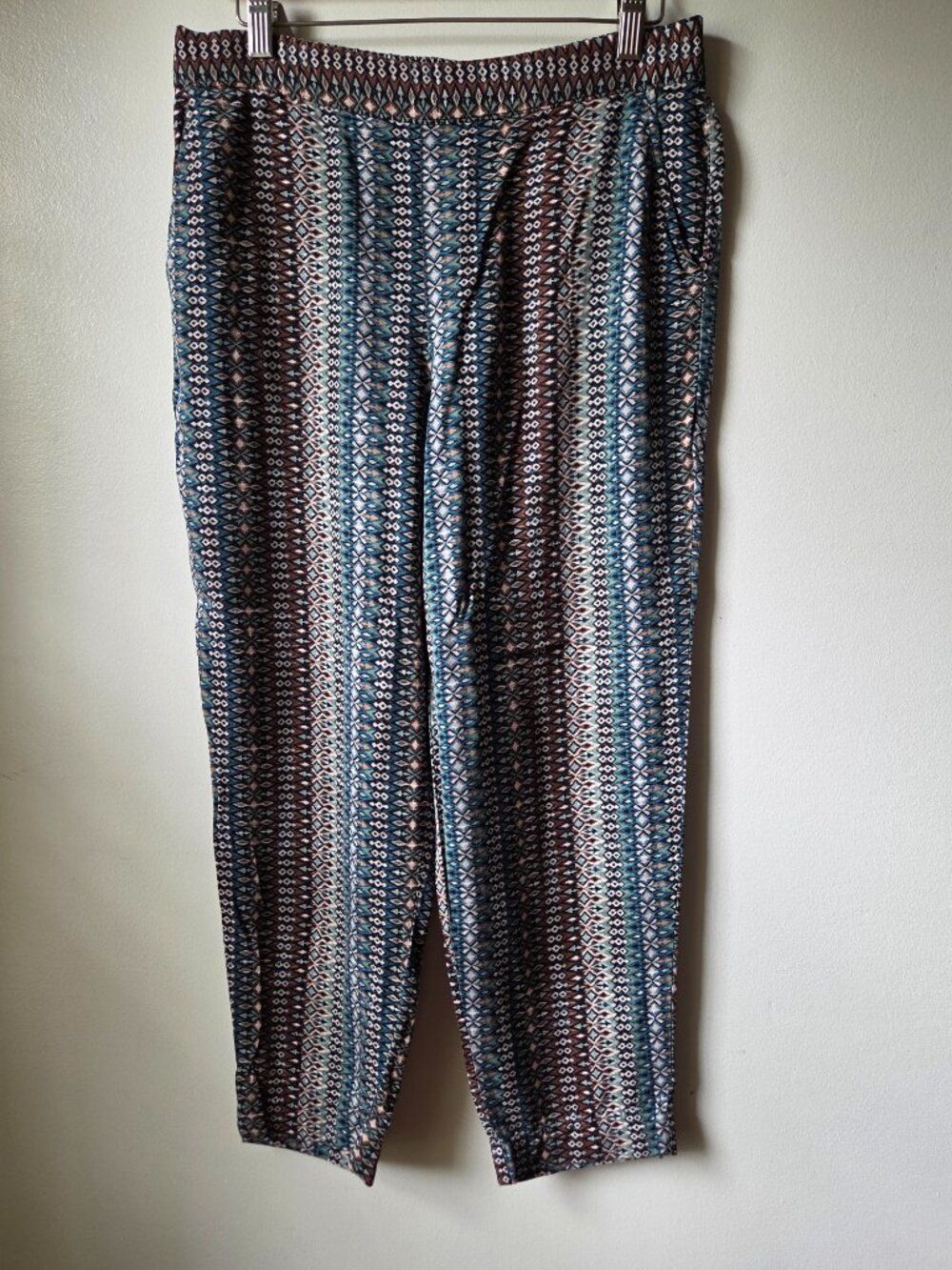 EUC JESSICA SIMPSON BOHO PRINT TAPERED SOFT PANTS SIZE M